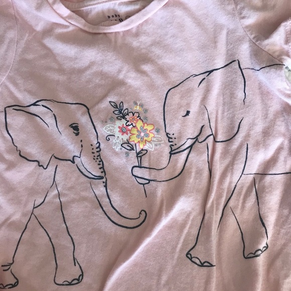 Large Lot Baby Gap 18-24 - Picture 6 of 7